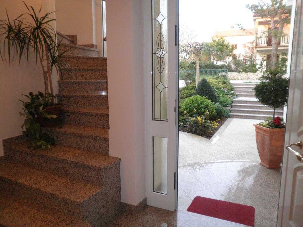 Apartment Punat Ngoại thất bức ảnh